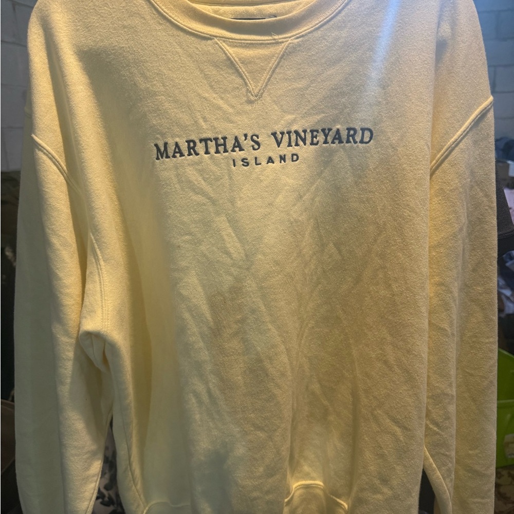 Martha’s Vineyard
Gear For Sports Light Yellow Crewneck Sweater